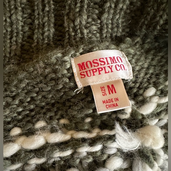 Sleeveless Green and White Knit Cardigan with Belt - Picture 3 of 4